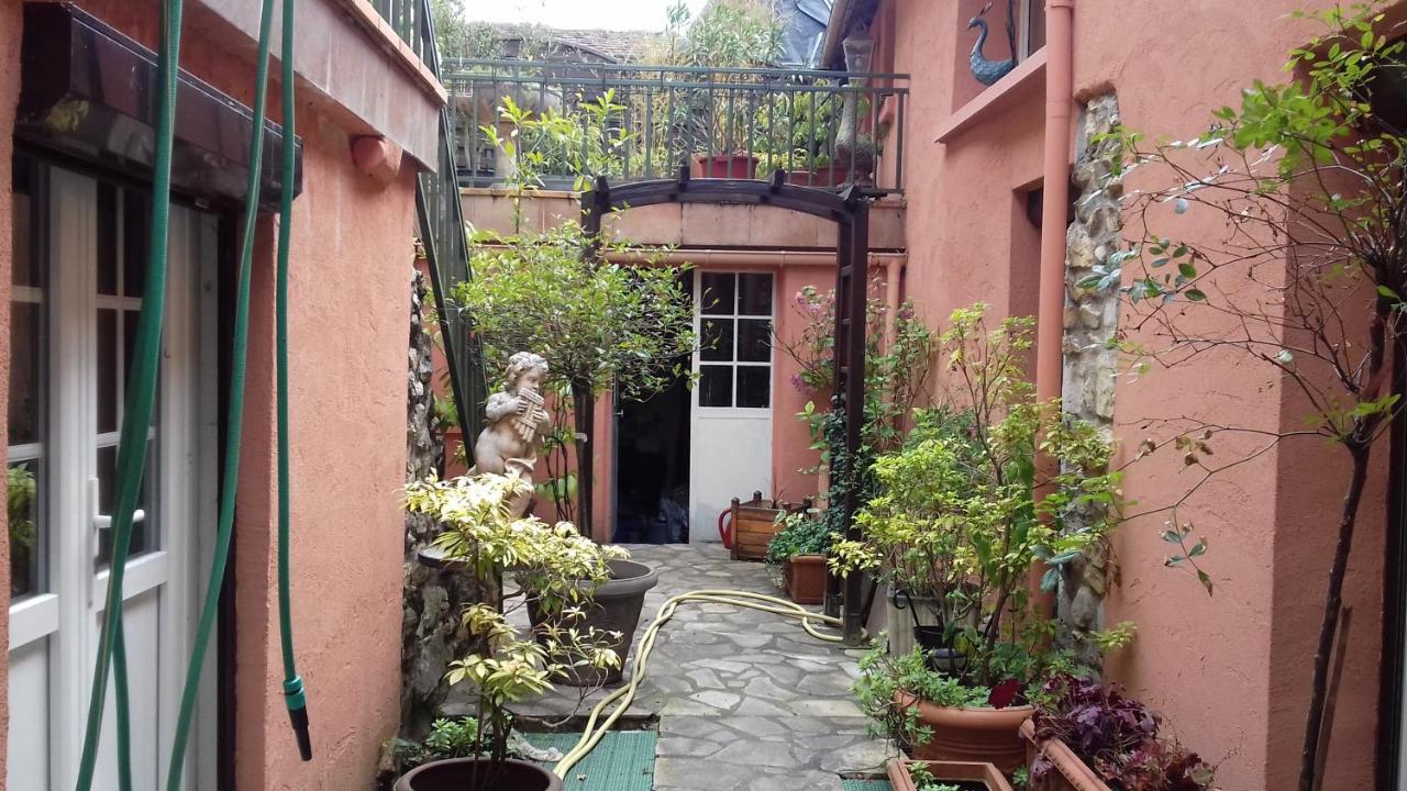 内穆尔 La Maison Rose: Lieu Atypique酒店 外观 照片